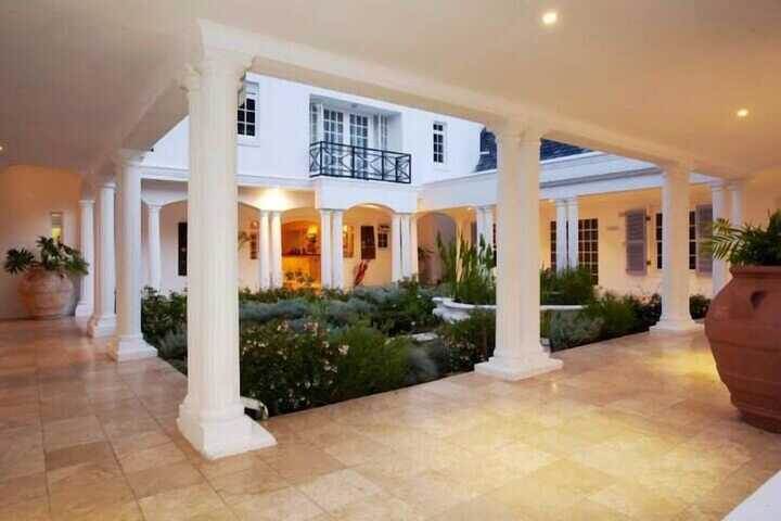 Hotel Interior 2 of 32