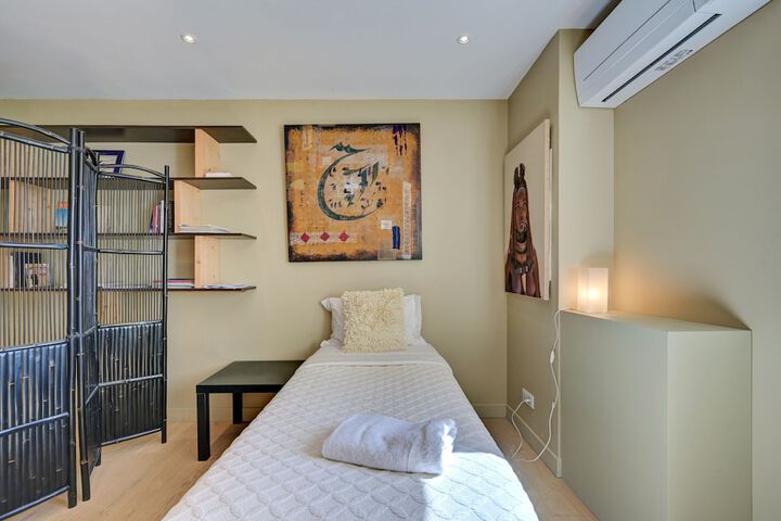 Room 21 of 55