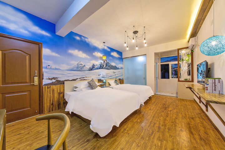 Room 16 of 41