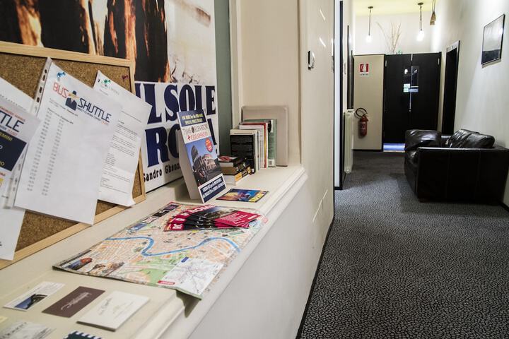 Entrance & Lobby