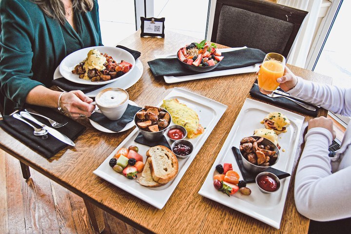 Breakfast/Coffee Service 51 of 74