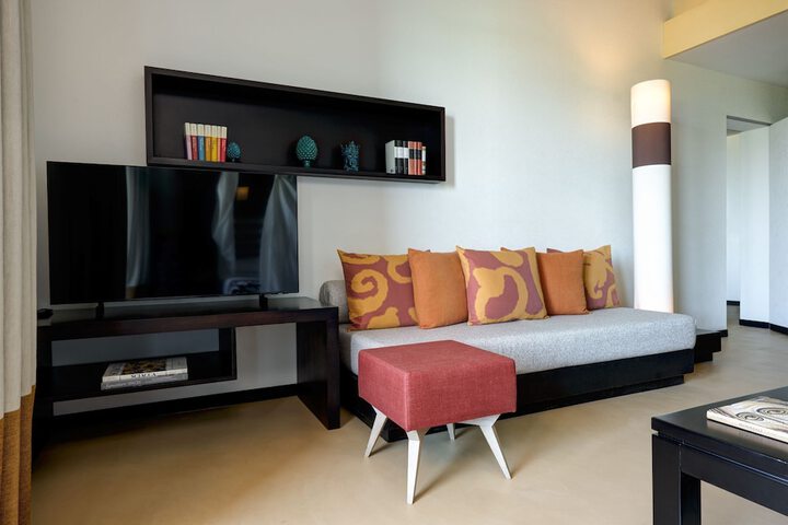 Room 60 of 161