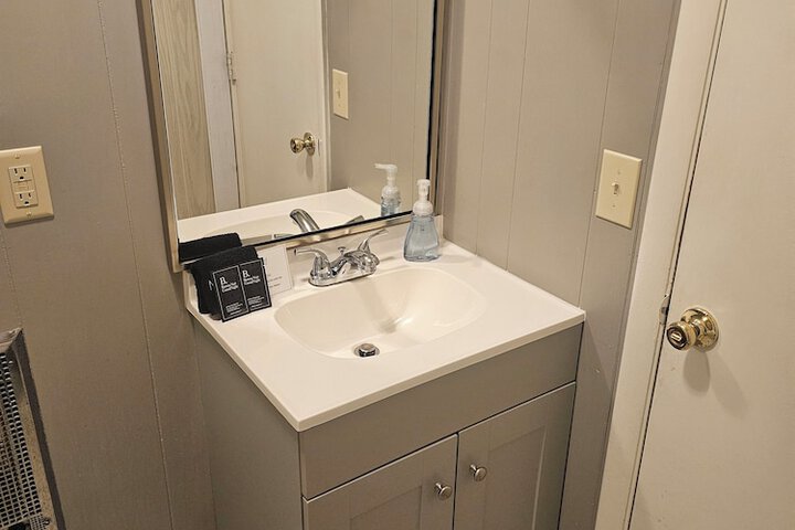 Room 90 of 125