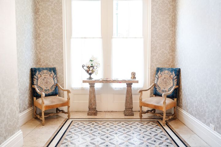 Guest Lobby