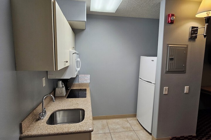 Room 13 of 49