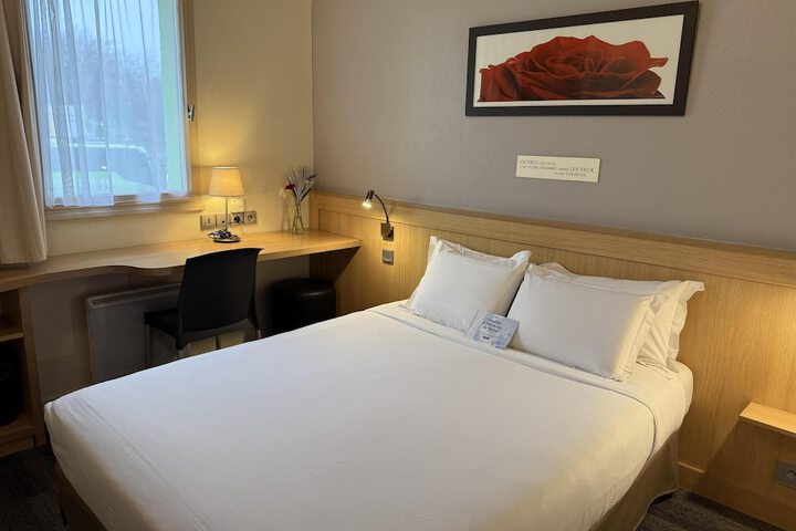 Room 26 of 57