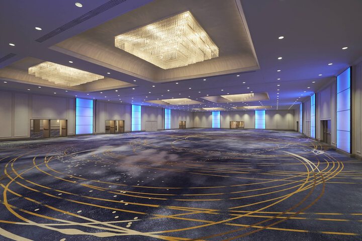 Ballroom/Hall 38 of 49