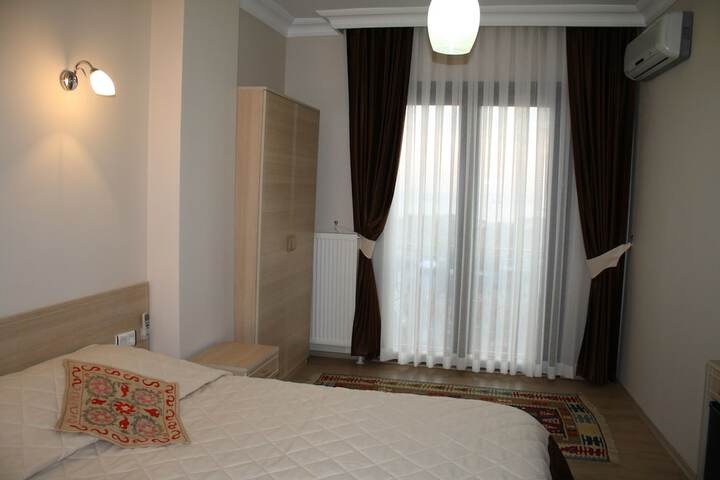 Room 9 of 74