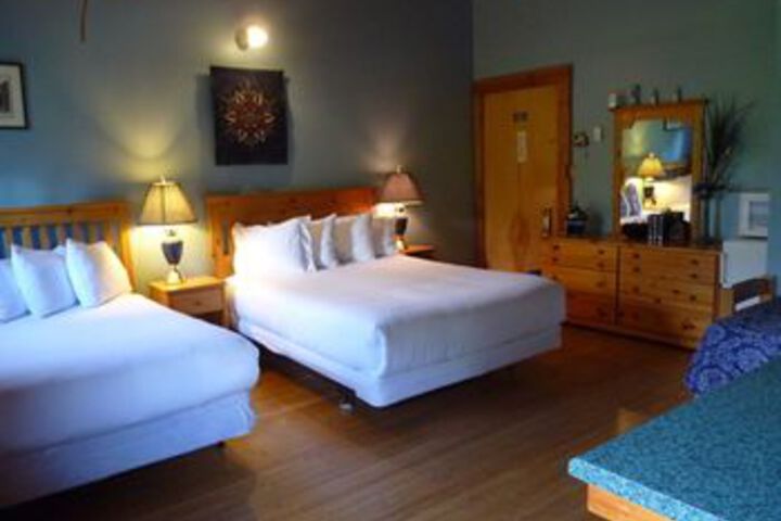 Huckleberry Inn