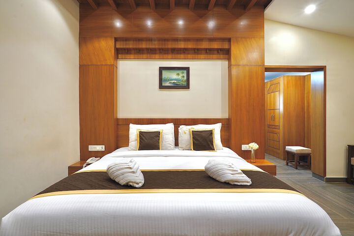 Room 28 of 71