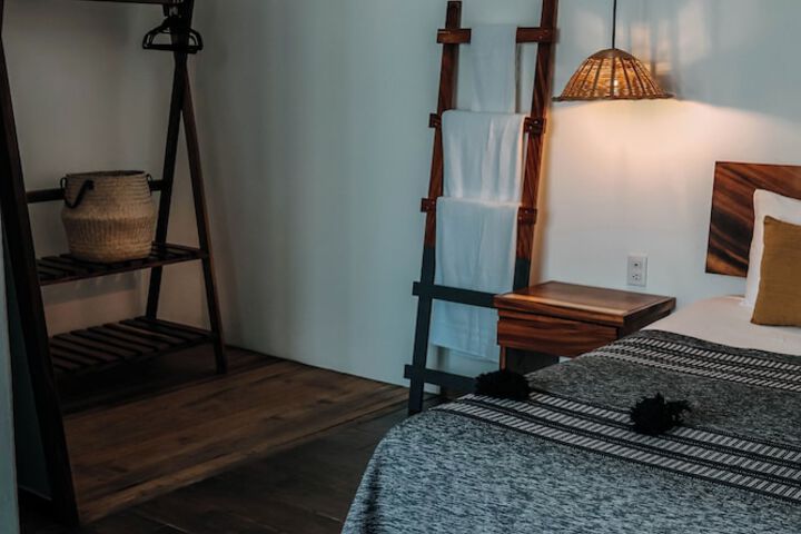 Room 21 of 53