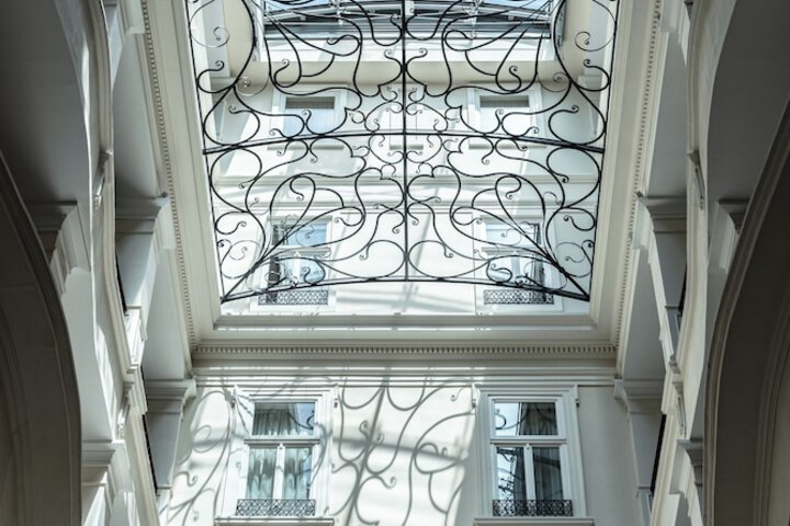 Ballroom/Hall 76 of 80