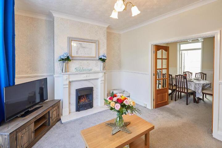 Host & Stay - Glenfield Terrace