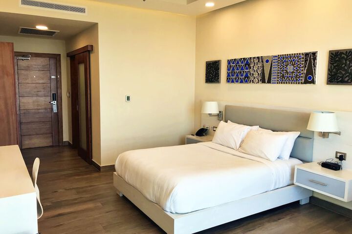 Room 16 of 47