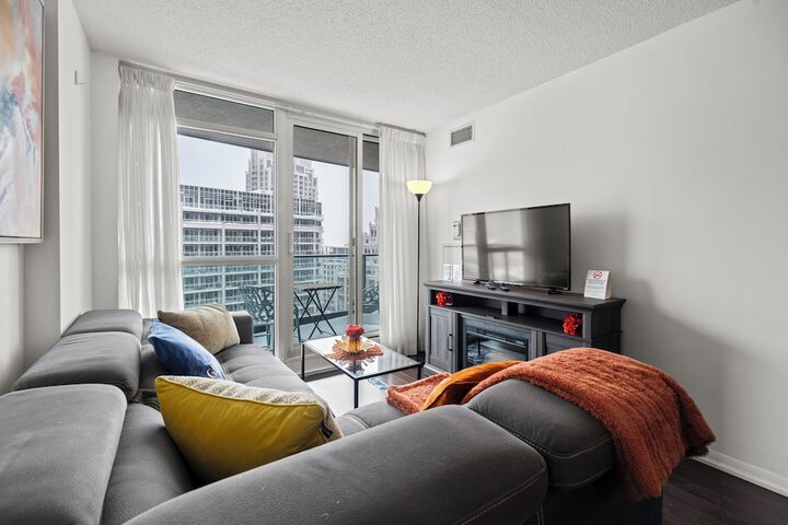 Room 205 of 330