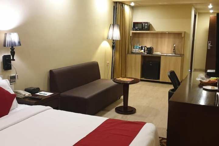 Room 22 of 64