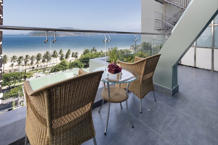 Terrace/Patio 37 of 58