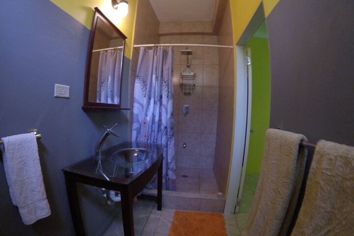 Room 80 of 96