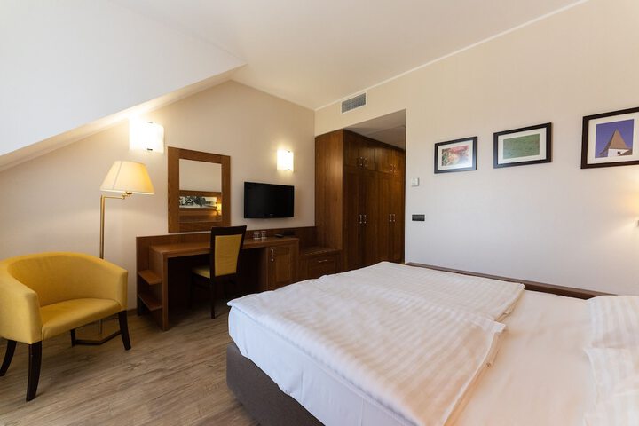 Room 20 of 138