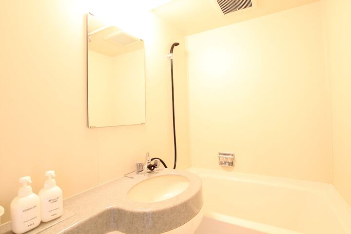 Room 17 of 22