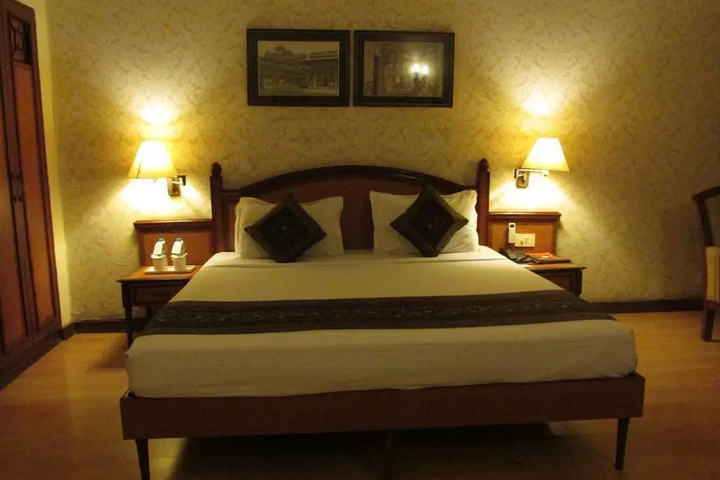 guest_rooms
