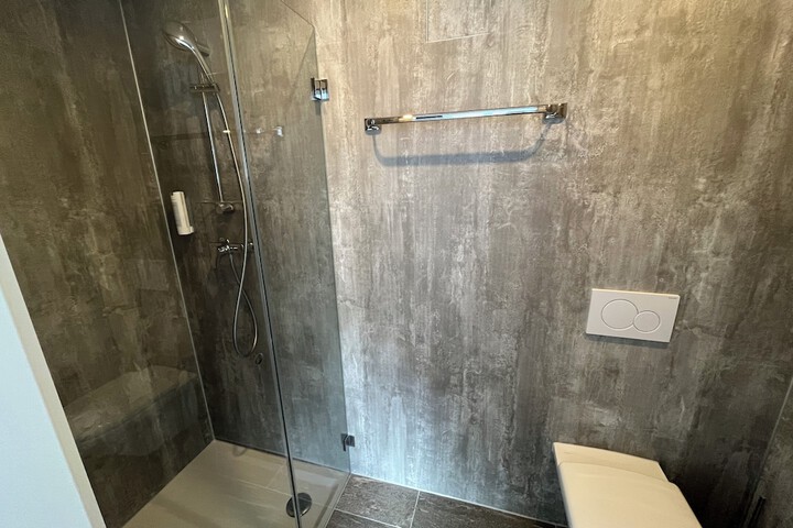 Room 75 of 91