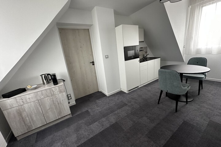 Room 19 of 67