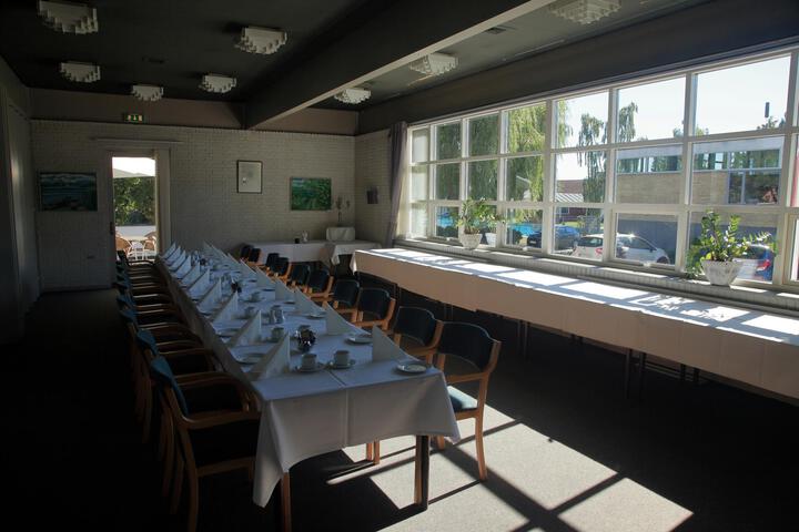 Room 1 of 5