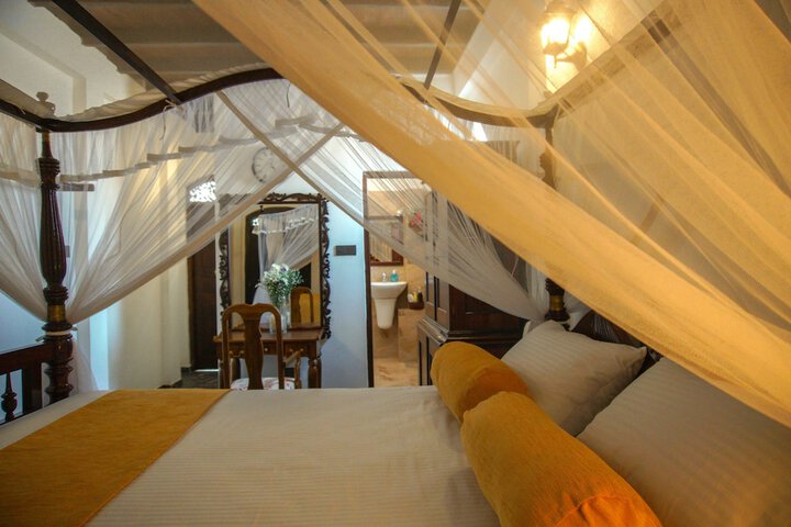 Room 10 of 95