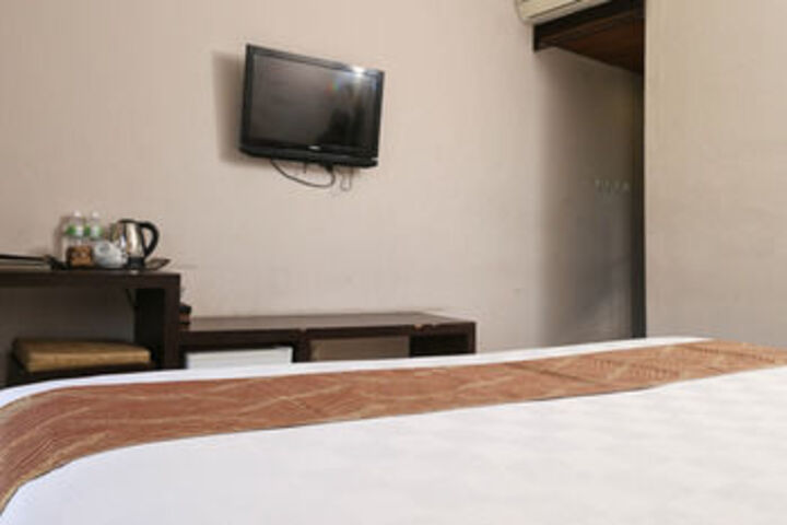Room 8 of 21