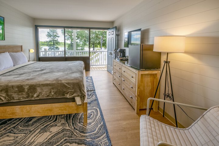 Room 36 of 180
