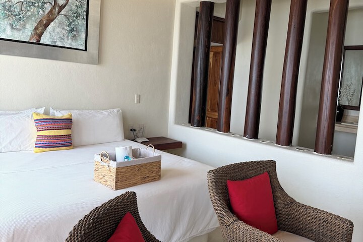 Room 27 of 119