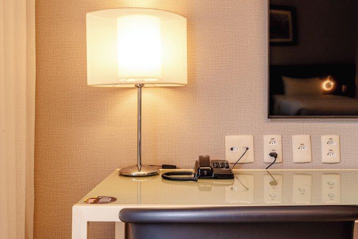 Room 96 of 240