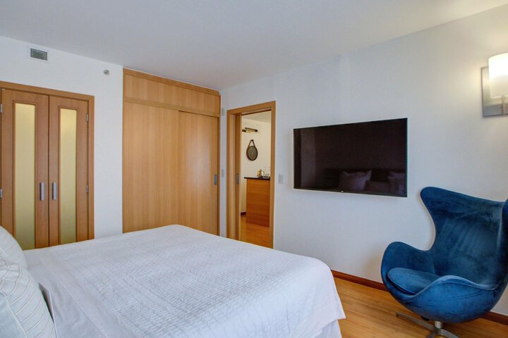 Room 44 of 150