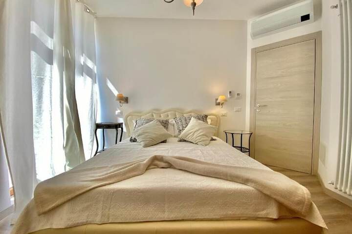 UNIQUE ROOMS in Verona