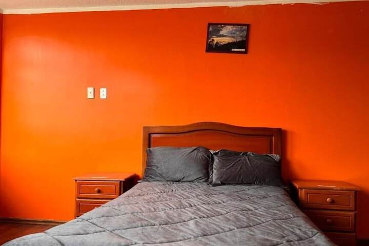 Room 33 of 47