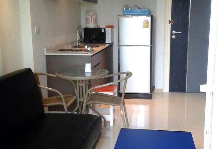 Room 7 of 25