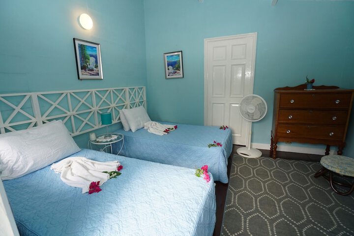 Room 11 of 81