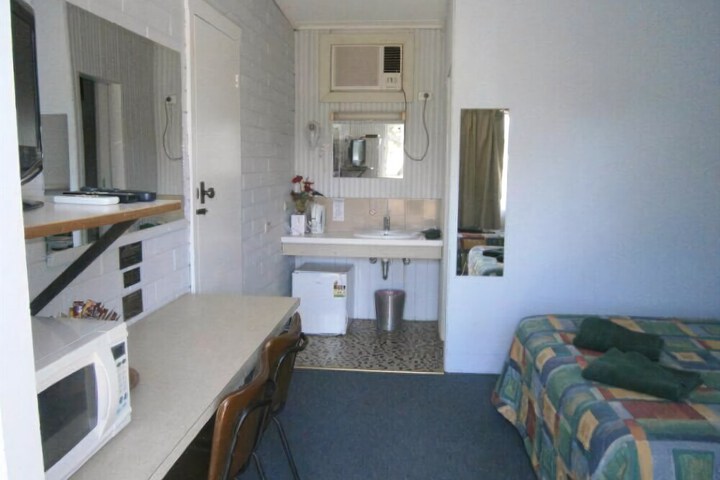 Photo 14