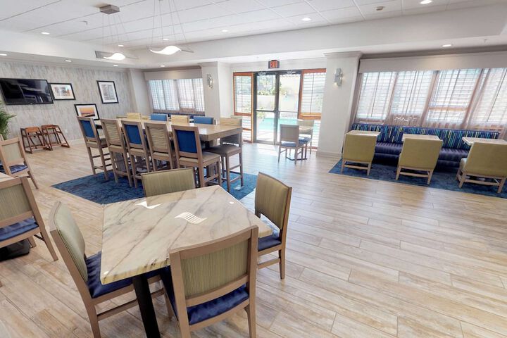 Breakfast area