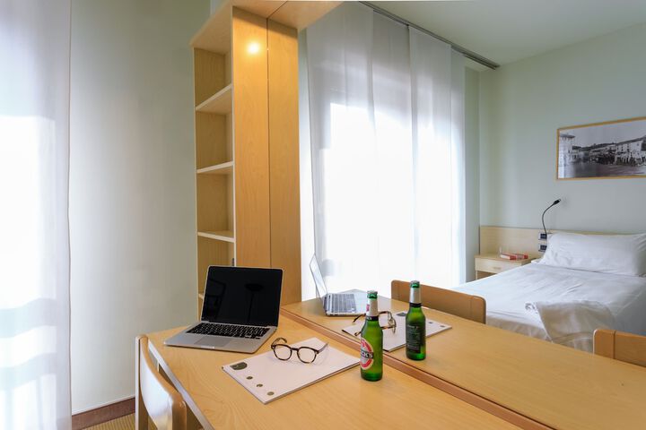 Room 7 of 23