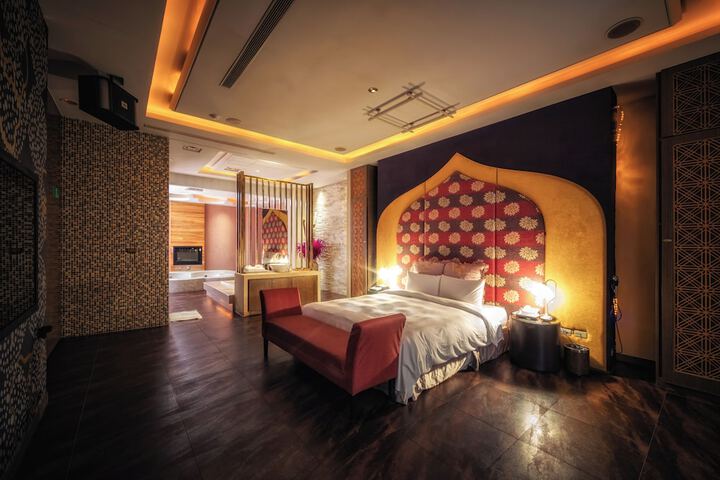 Room 42 of 69