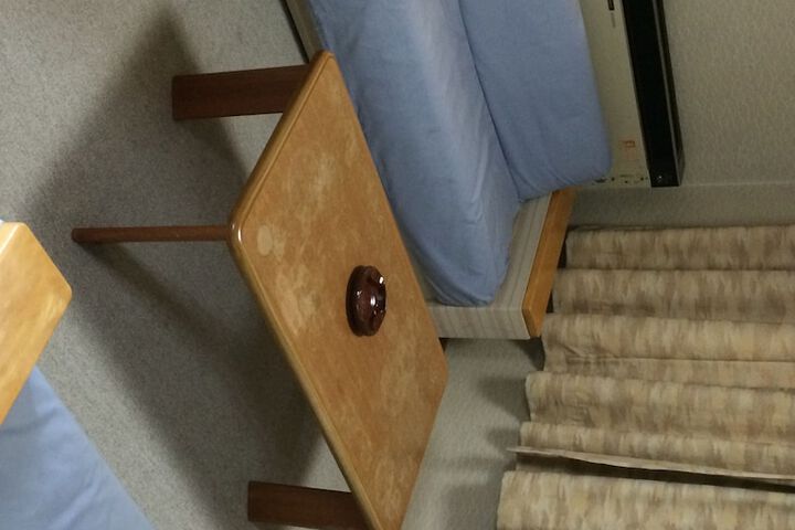 Room 7 of 25