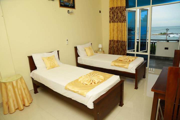 Room 20 of 67