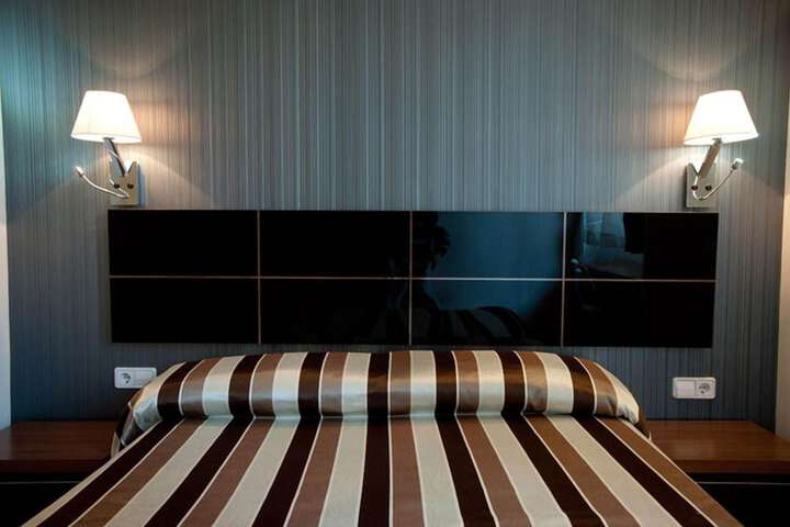 Room 17 of 52
