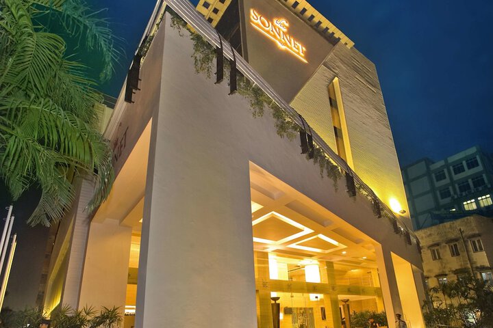 Hotel 62 of 63