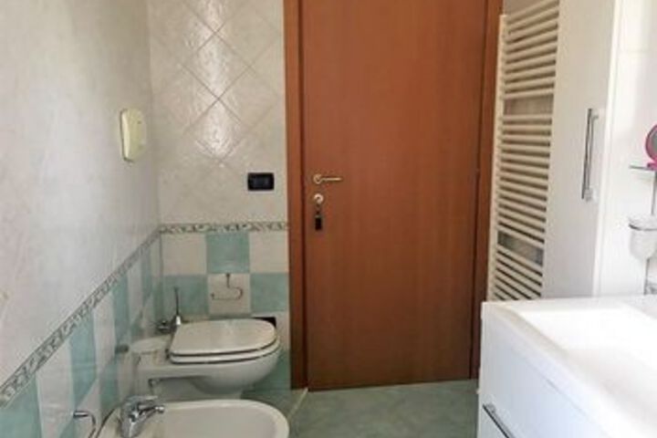 Room 58 of 499