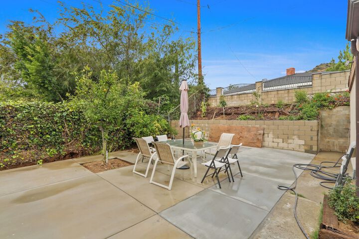 Terrace/Patio 13 of 25