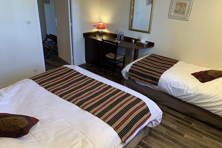 Room 21 of 54