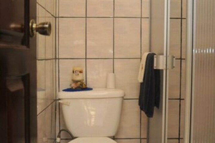 Room 19 of 29